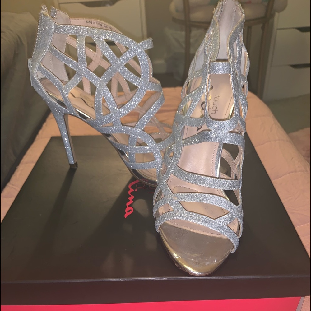 High heels shoes, sliver and sparkly